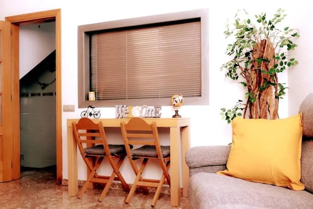 Casa Luna, Junto Playa Y Barcelona Centro Badalona Spain